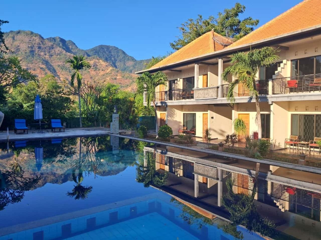 Avana Hotel & Dive Center Pemuteran エクステリア 写真
