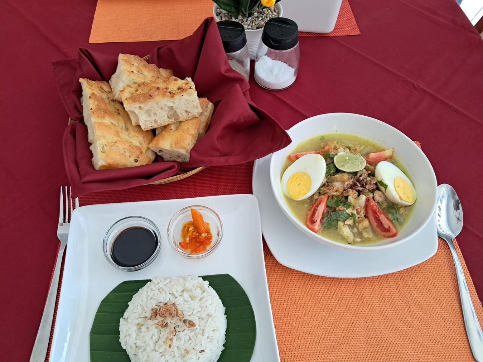 Avana Hotel & Dive Center Pemuteran エクステリア 写真
